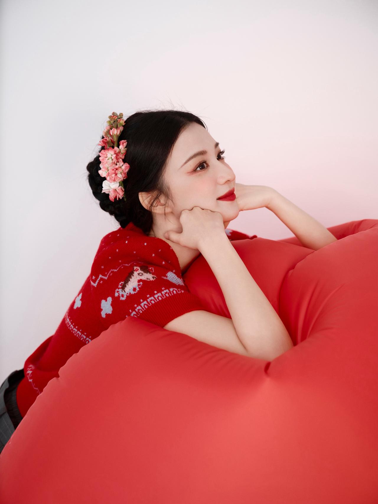 王楚然画报，明艳女神！