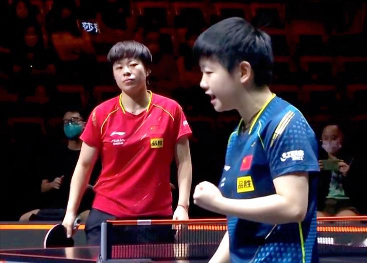 又有火药味十足的场面呈现了世界WTT最后一场总决赛在香港进行，今天开打孙颖莎