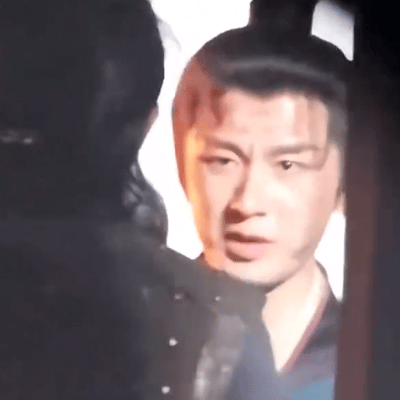 都是iejj安利老呃在215里面的图片，请欣赏iejj的品味。​​​