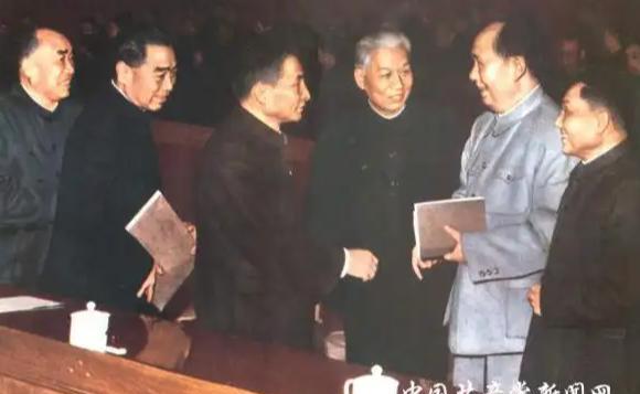 1962年，陈云提议分田到户遭毛主席批评，现如今才发现伟人用心良苦。1962年