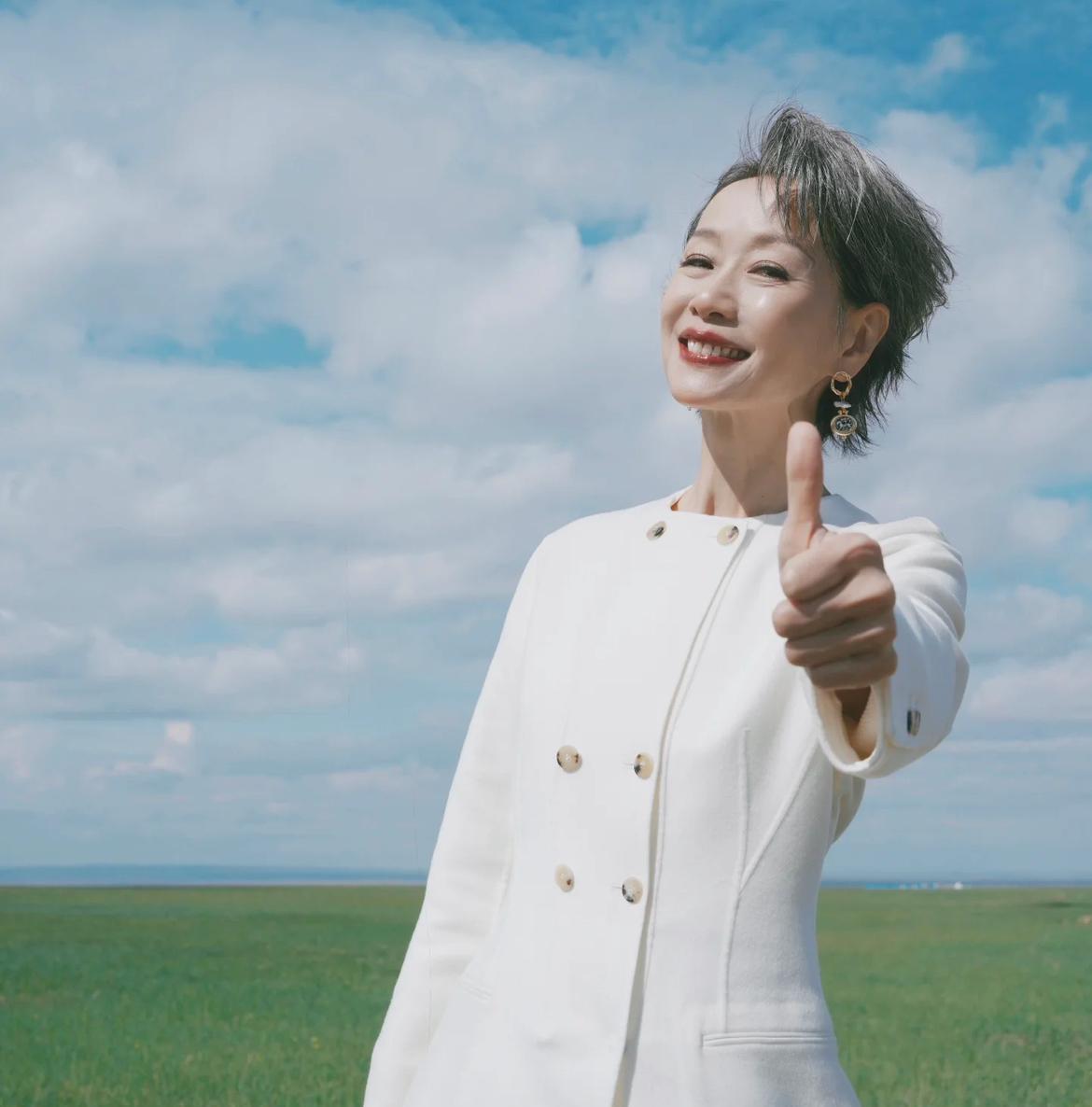 叶童浪姐成团我不惊讶，叶童成团阿芝和小青来祝贺我也不惊讶，我惊讶的是，叶童这