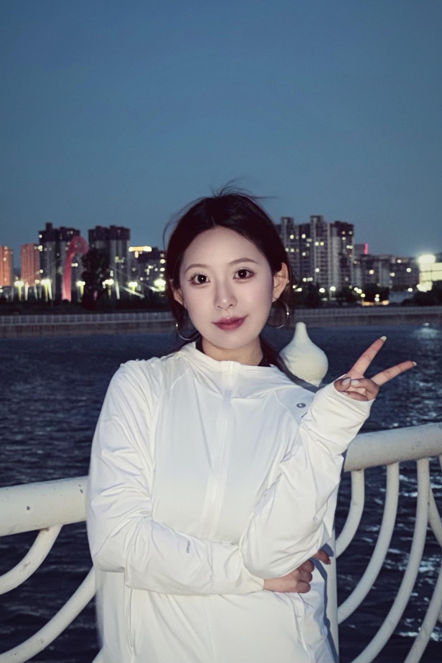 要不要再见面 没办法还是想念