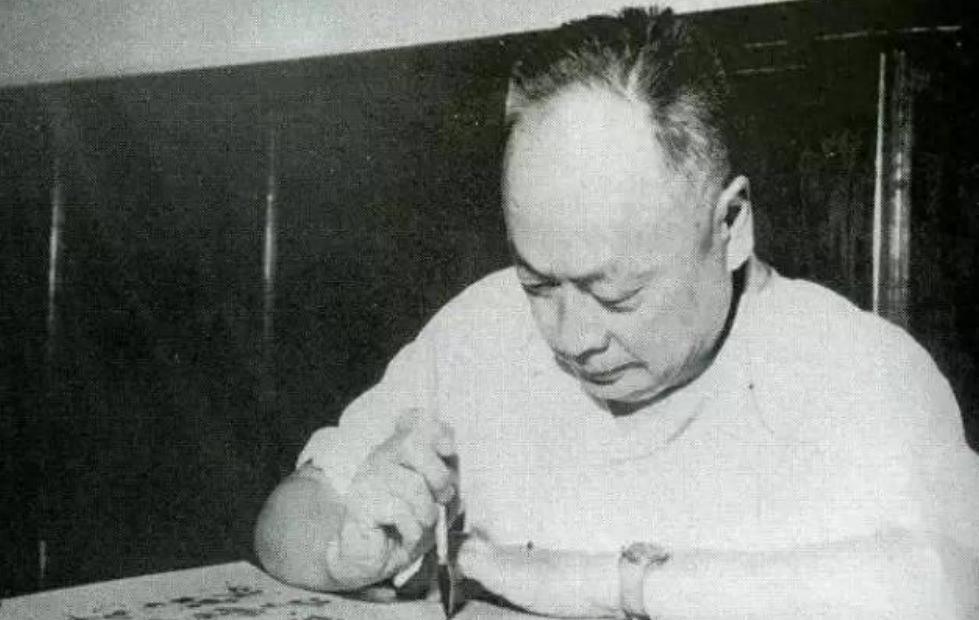 1955年陈毅要调回北京，临行前托付贺子珍一件事，却被婉拒：我没资格1949年