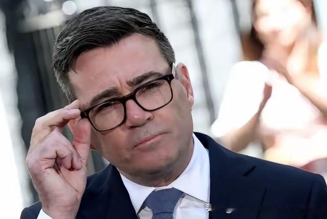 伯纳姆刚上台就点名骂撒切尔，说英国过去四十年全走错了2026年7月20号，安