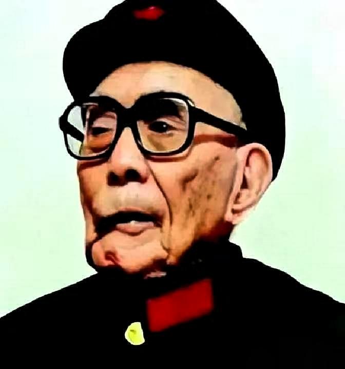 1949年，老红军黄明生回家，十几年的仗打完了，他以为是衣锦还乡，结果推开门却发