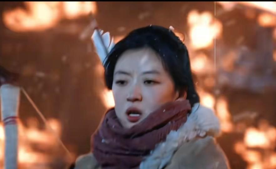 《大生意人》徐三招来狼群，他要古平原也尝尝从云端跌落下来的滋味，玉儿策马赶来，把