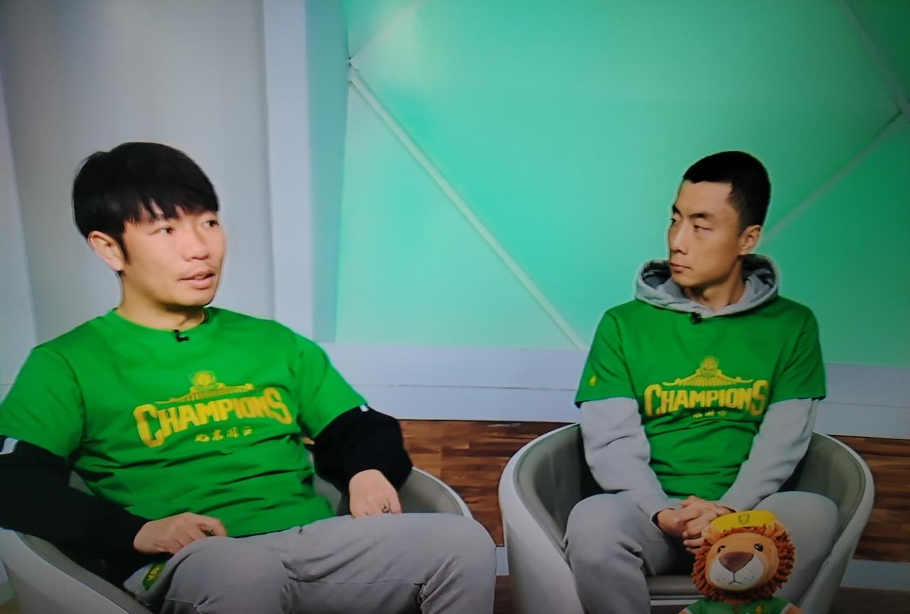 不是拖欠工资而是训练问题，李磊访谈澄清俱乐部后半程拉胯原因！北京国安球员李磊，在