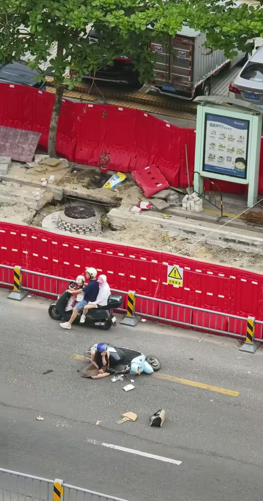 为什么没人过去帮忙呢？