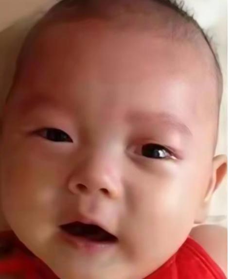 孙子一百天，我说请儿媳妇娘家人一起吃个饭，儿子同意，但是儿媳妇不同意，总之只要是