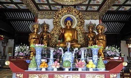 人生的本质人生的本质就是一个人活着不要对别人心存太多的期待我们总数