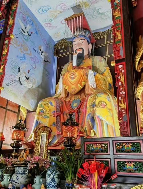 正月初九拜天公：不是迷信，是中国人刻在骨子里的盼头与敬畏香火袅袅、供案整齐，