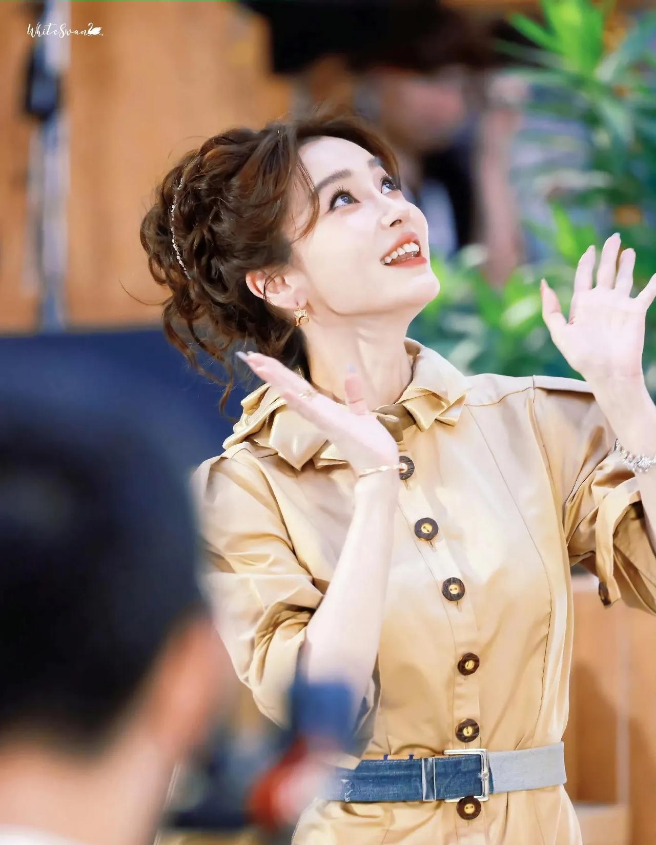 为啥angelbaby的粉丝这么多？baby姐时隔两年再次来内地出席商业活动，