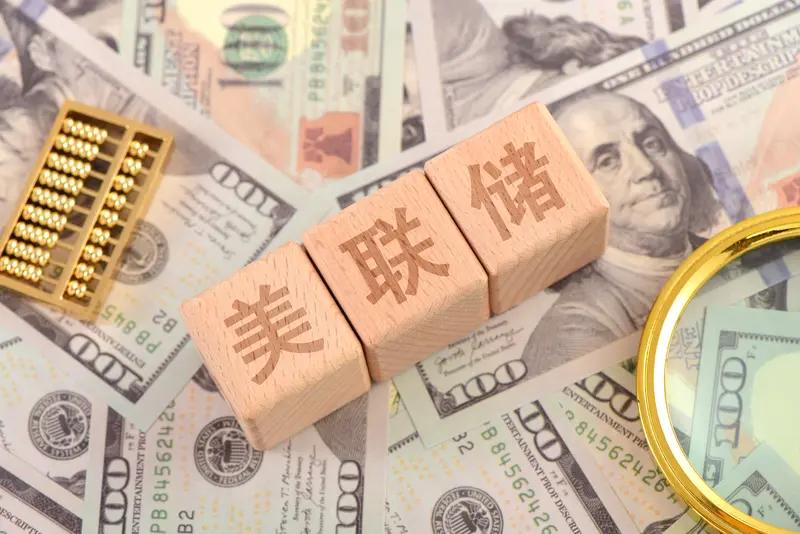 全球央行狂买黄金今年大宗商品市场被贵金属涨势主导,黄金更是一路狂飙。3月金价突