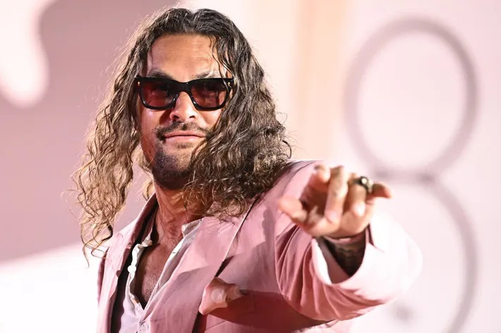 《福布斯》公布2025年好莱坞演员收入榜Top20亚当·桑德勒凭借与Netfl