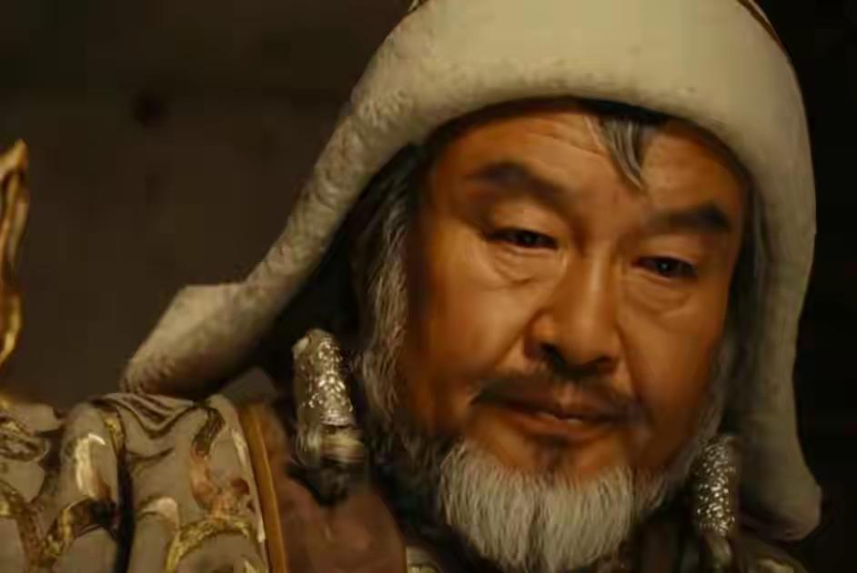 鲁迅有很深的历史造诣,居然还认为成吉思汗不是中国人。图中这个长得像蒙古包的建筑,