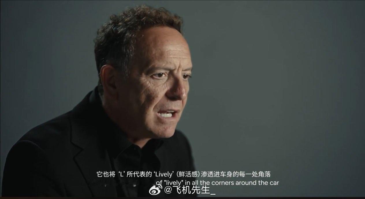 胡安马来小鹏后设计的第一款车型。L03出来的设计工艺和效果确实不一样，MONA