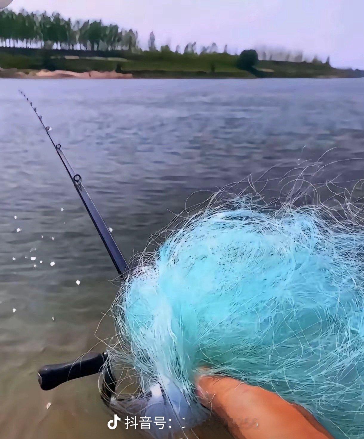 为了告别失业躺平，保养好革命本钱，决定入手路亚水滴微物，中鱼是次要，看风景是主要