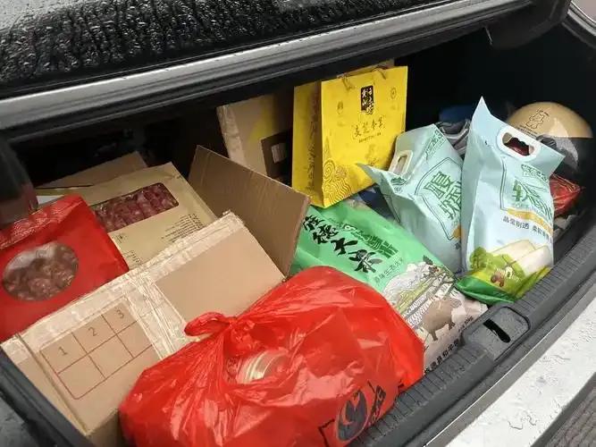 大爷果然厉害[赞]1月9日，有网友刷到，一大爷家里没米吃了，直接去银行取钱5万