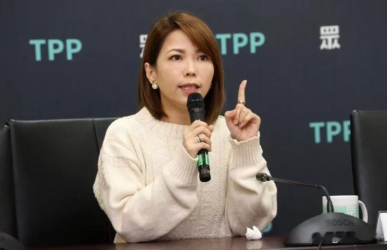 陈智菡：郑丽文承诺处理竹北却不落实虽然蓝白两党前天都已完成在竹北市长的参选登