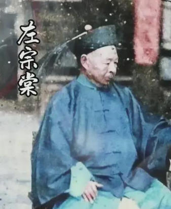 1859年，咸丰皇帝下旨将左宗棠斩首示众，湖北巡抚胡林翼对左宗棠说：“皇命难违，
