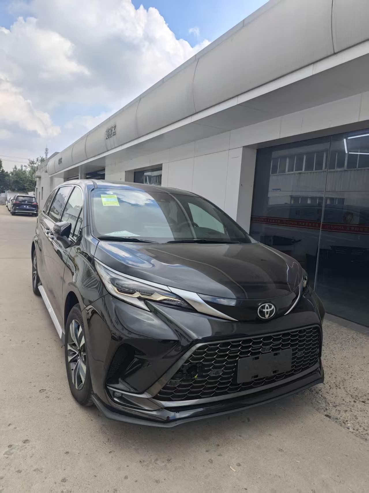 上周末老公交了2000的定金，这周人家4s店让去提车。我的心里说不上的感受。有对