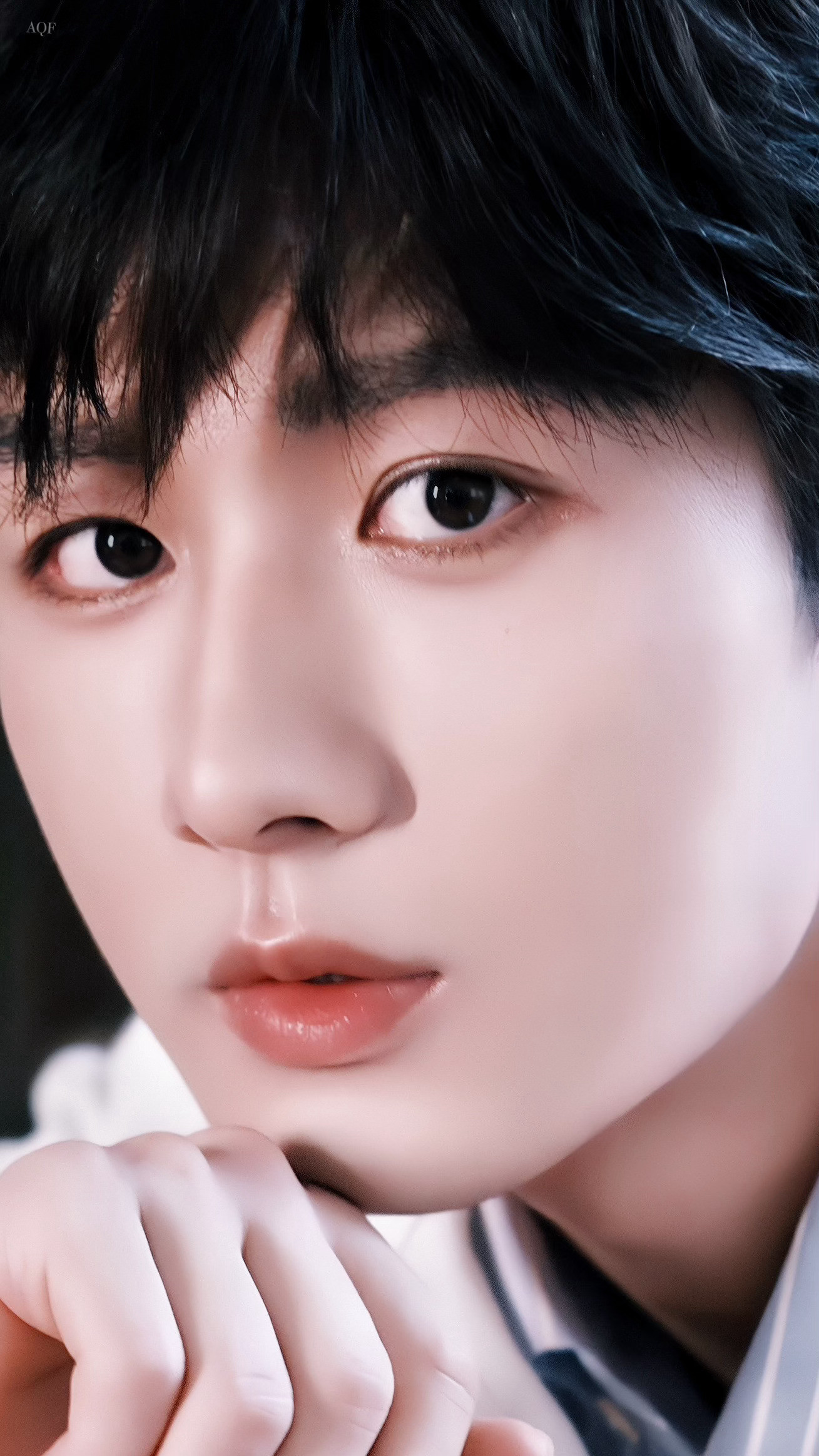 一组高清怼脸帅美貌放大越怼越帅成毅两京十五日明天预告