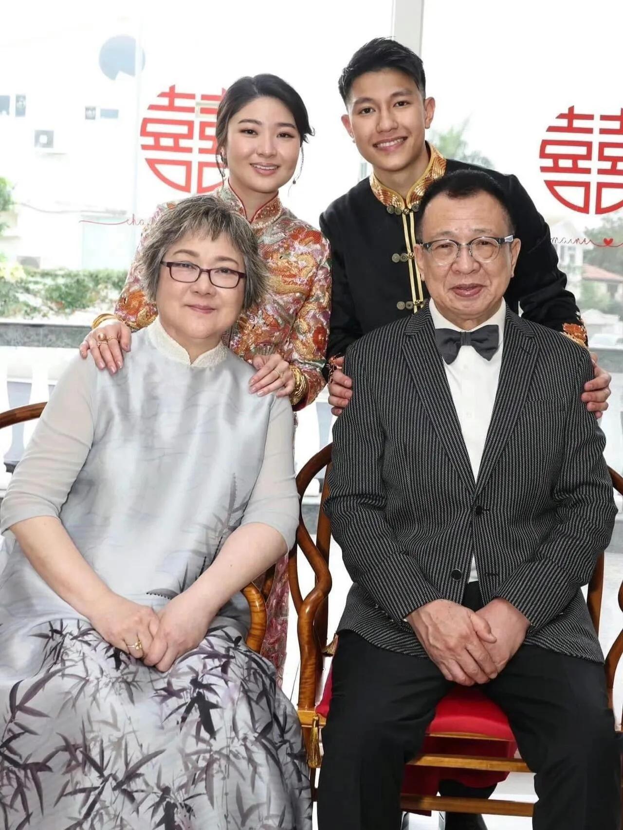 许绍雄的财产安排藏大格局!这才是顶级的父爱与家风76岁的许绍雄,把“爱与