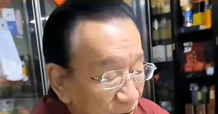 侯耀华又出来作妖啦！经过十多天沉淀，侯耀华觉得风头过了，又