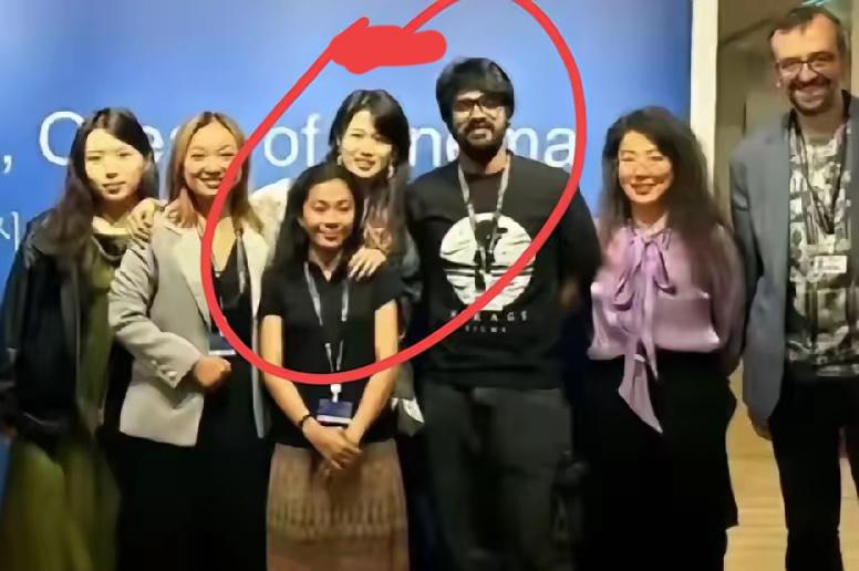 搞死中国女导演赖宇晴的凶手身份曝光，一个是中国女子李芳，43岁，是一个制片人，另