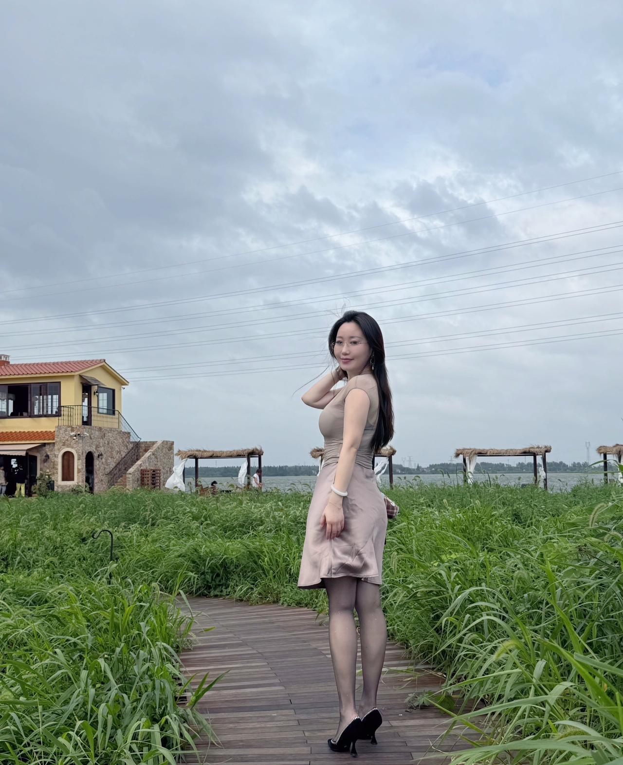 别让无趣的世俗淹没你的热情和浪漫穿搭没有公式淡系穿搭ootd穿搭女生