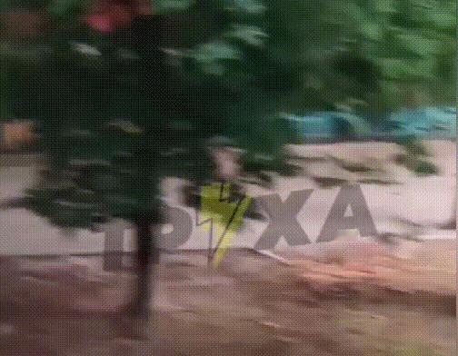 乌克兰征兵办最后这下真狠啊：大力士从背后突然抽起整个人，把人家摔了个狗啃屎。在