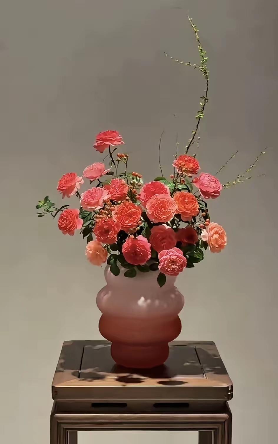 我亲戚胆子大，往零钱通扔95万，说“一天28块利息够买奶茶”。去年拆迁款200万