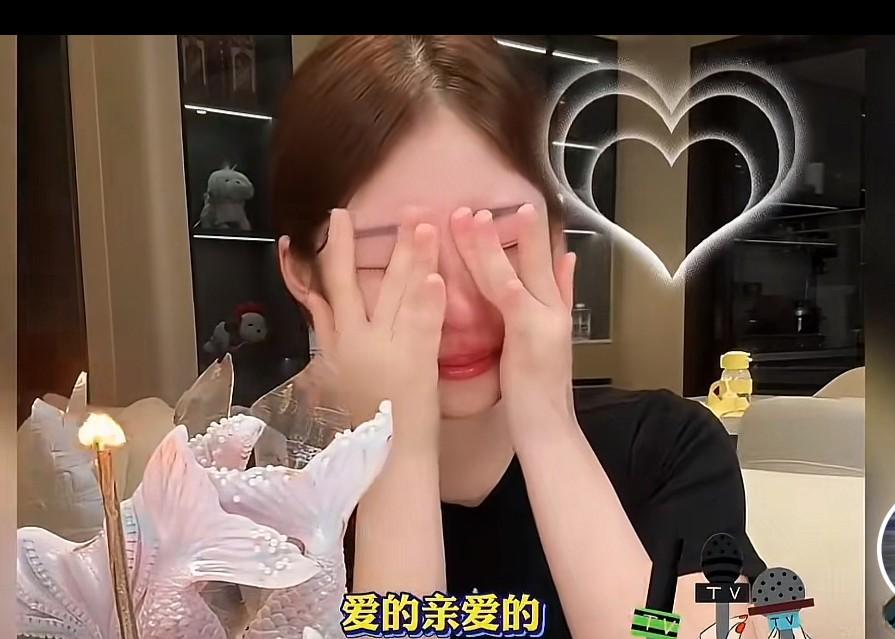 黄一鸣生日，收到贺卡“老婆生日快乐，老婆你辛苦了”，谁发的呢？她说是别人发错了