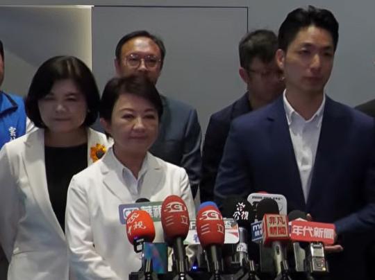 卢秀燕的能量确实不小啊，居然要联合台湾所有县市长向民进党当局逼宫！就在7月19日