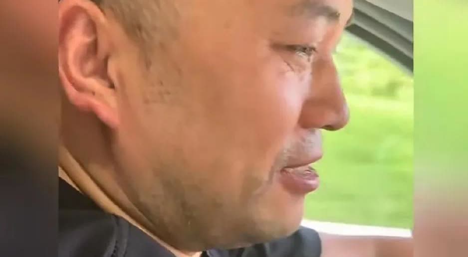 高速上38度不敢开空调，还有10公里到充电桩，夫妻俩开启烧烤模式高速上，