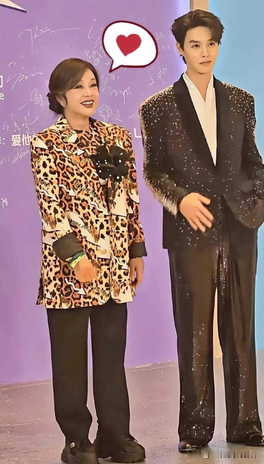 奉劝大家一句，别被刘晓庆骗了，她这个人啊，根本不需要炒作，她需要的是松弛，