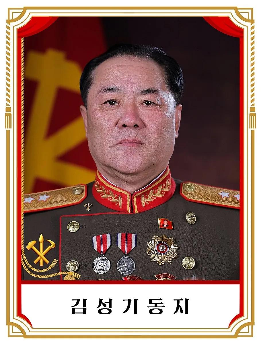 朝鲜国防相金成基发表谈话金成基７日发表了谈话。谈话如下：❗目前，美国、日本和韩国以应对朝鲜的“核导威