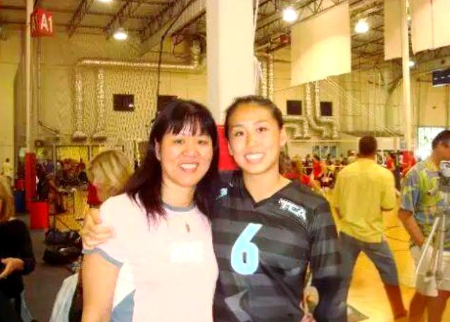 郎平可能从没想到，自己和身高一米九的白帆结婚，生下女儿白浪后，很快就离了婚。十八