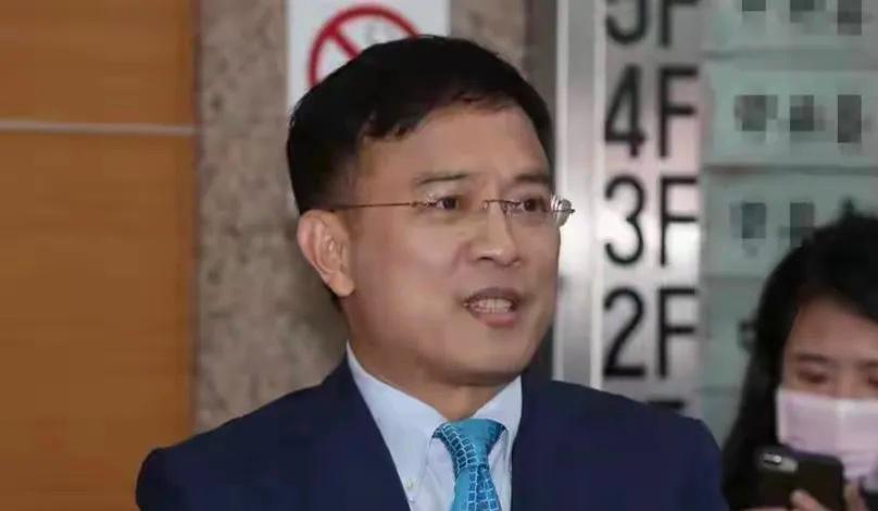 民进党这下还不得直接破防？就在今日（27日），针对台“陆委会”拟惩处吕礼诗一