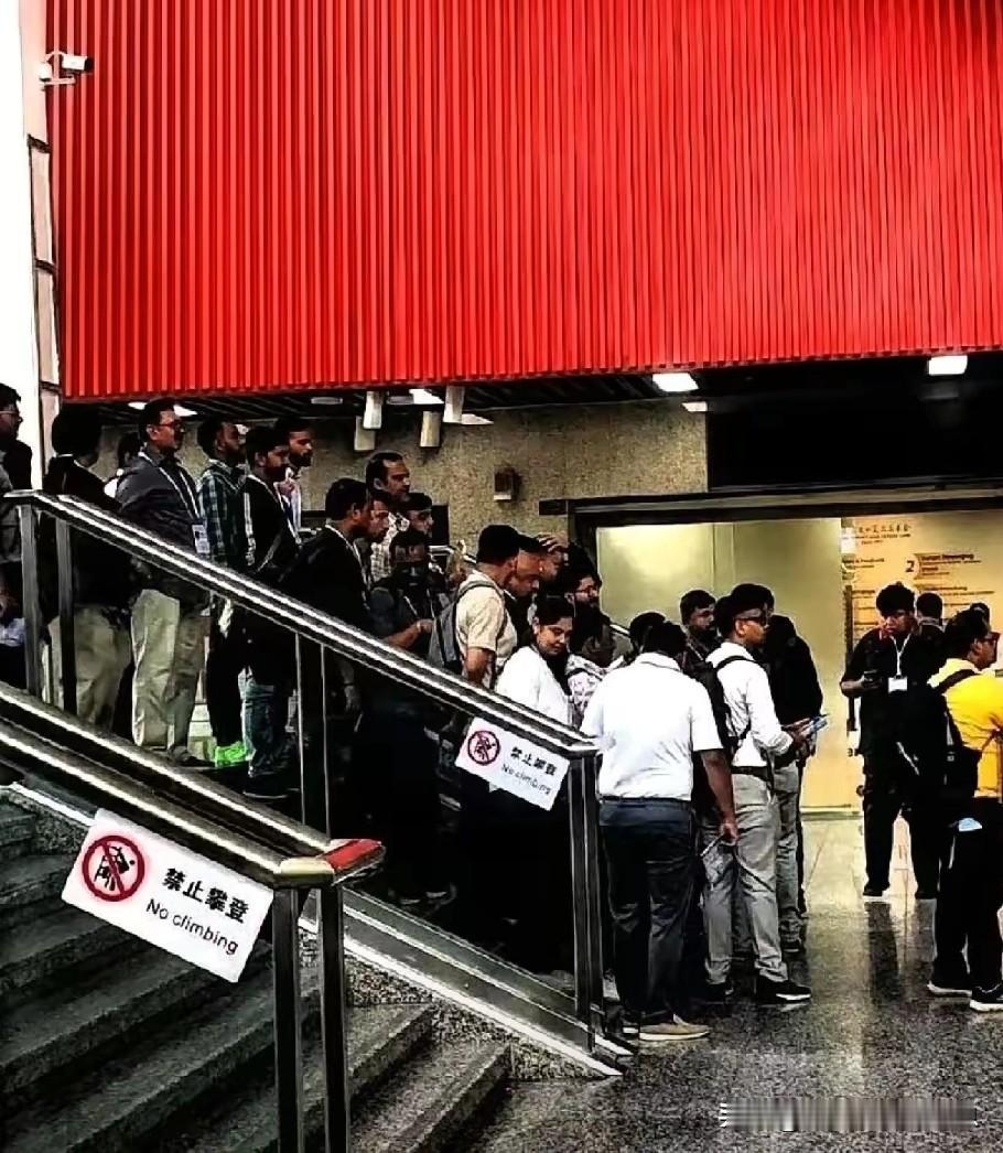 广交会刚结束，老王气炸了！天津做LED的老王，在广交会上遇到一印度客户