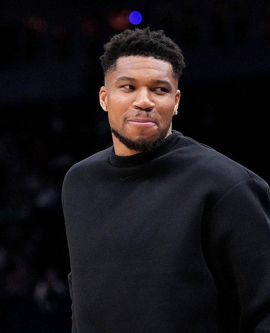 孤注一掷！雄鹿欲再启重磅引援，押注球星拼图挽留字母哥裁掉利拉德、签下特纳五个