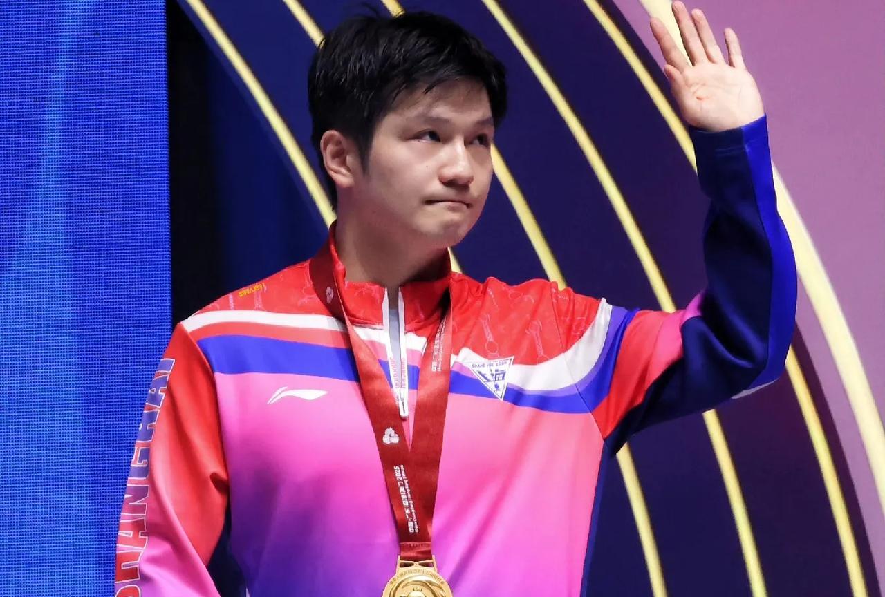 全运会，国乒男队4人得意，3人失意，具体如下:1.樊振东蝉联男单冠军，这就是