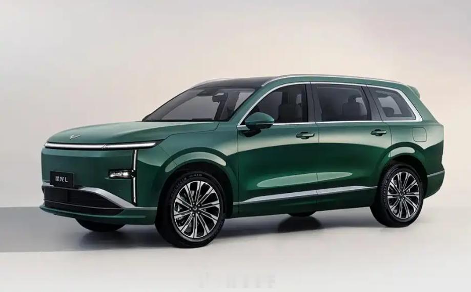 五菱星光L空间信息公布了-90%超高得房率，车内有效面积达5.8㎡，做到同级最