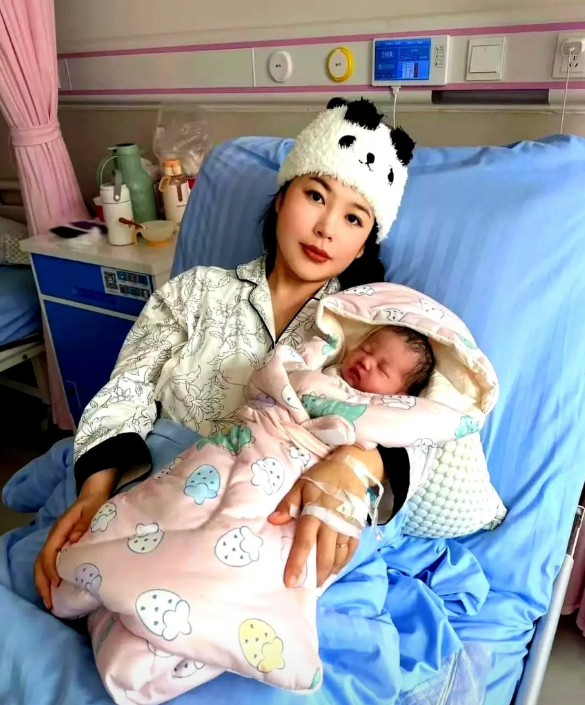 我实在受不了了！太折磨人了，这月子坐不下去了，月子第七天跟我婆婆吵了N次架，