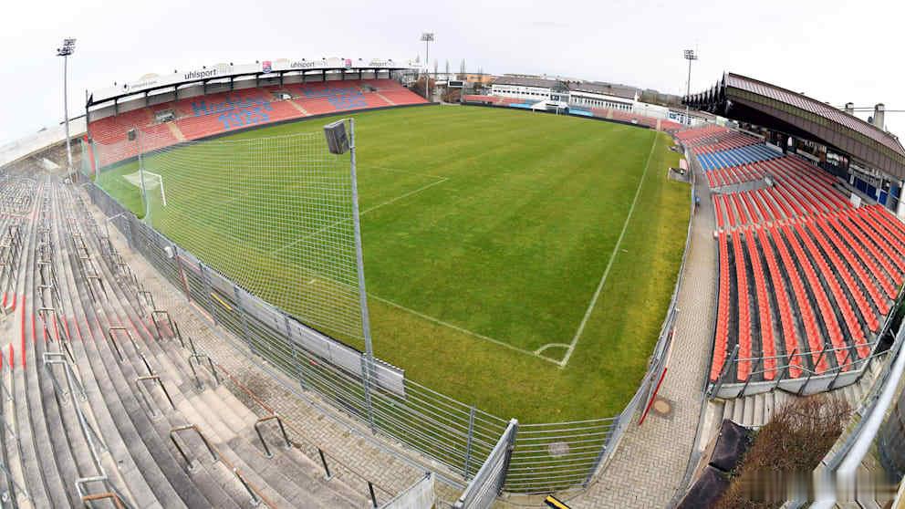 拜仁花费大约750万欧元的价格买下翁特哈兴主场，这里未来将会成为拜仁女足主场，拜