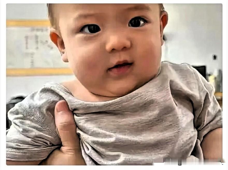 太神奇了！网传一则故事：江苏盐城一家医院里，才5个月26天的男宝被宣告