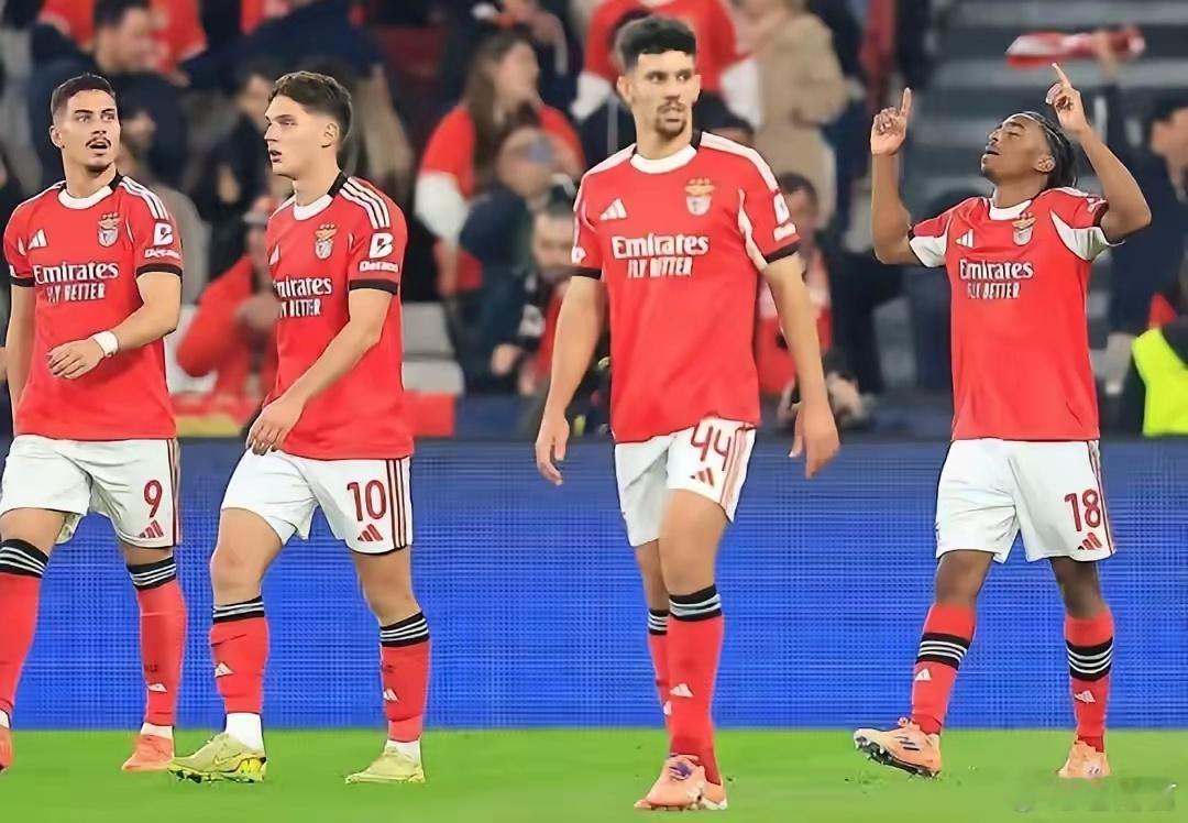 穆里尼奥的魔力！本菲卡两连胜绝境求生，欧冠出线再现曙光