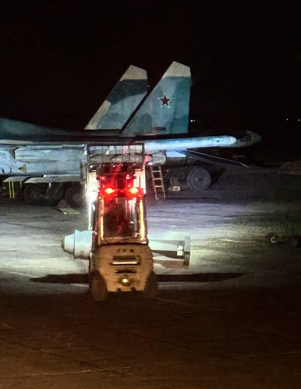 装弹，1500kg-​​​