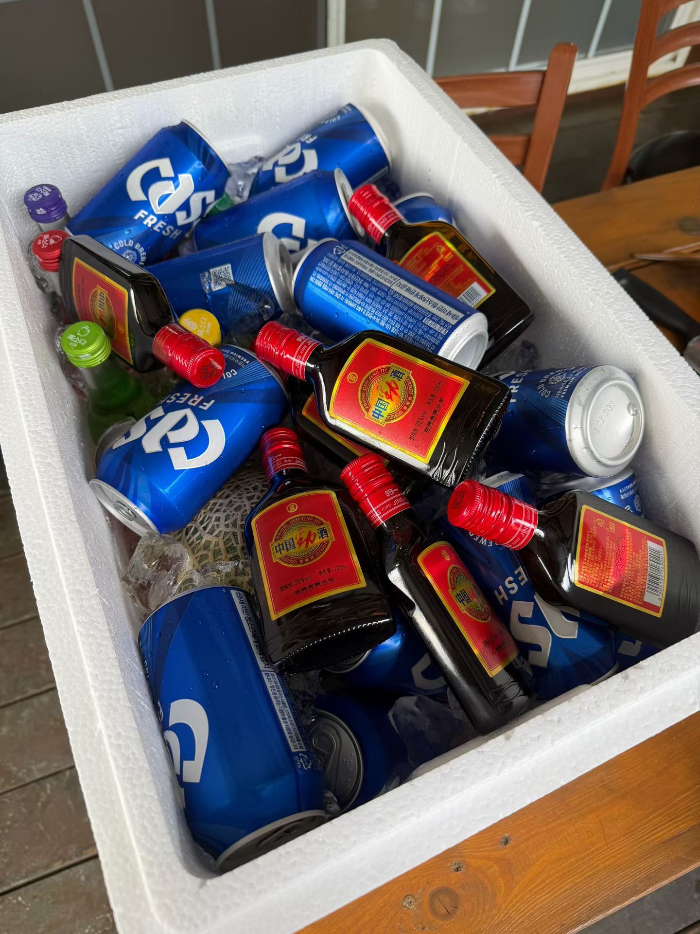 要想日子过的好就得啤酒配烧烤