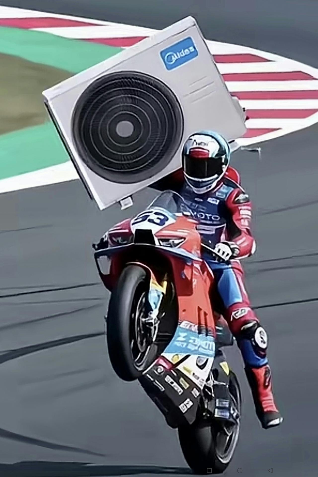 这广告设计，也太有想象力了吧！建议这个广告年底参加一下全国乃至全球广告大赛，保